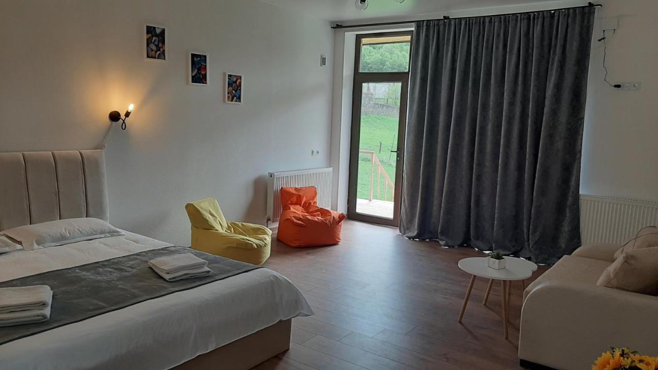 Terkhena Hotel Kazbegi Bagian luar foto