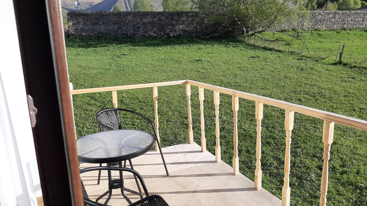 Terkhena Hotel Kazbegi Bagian luar foto