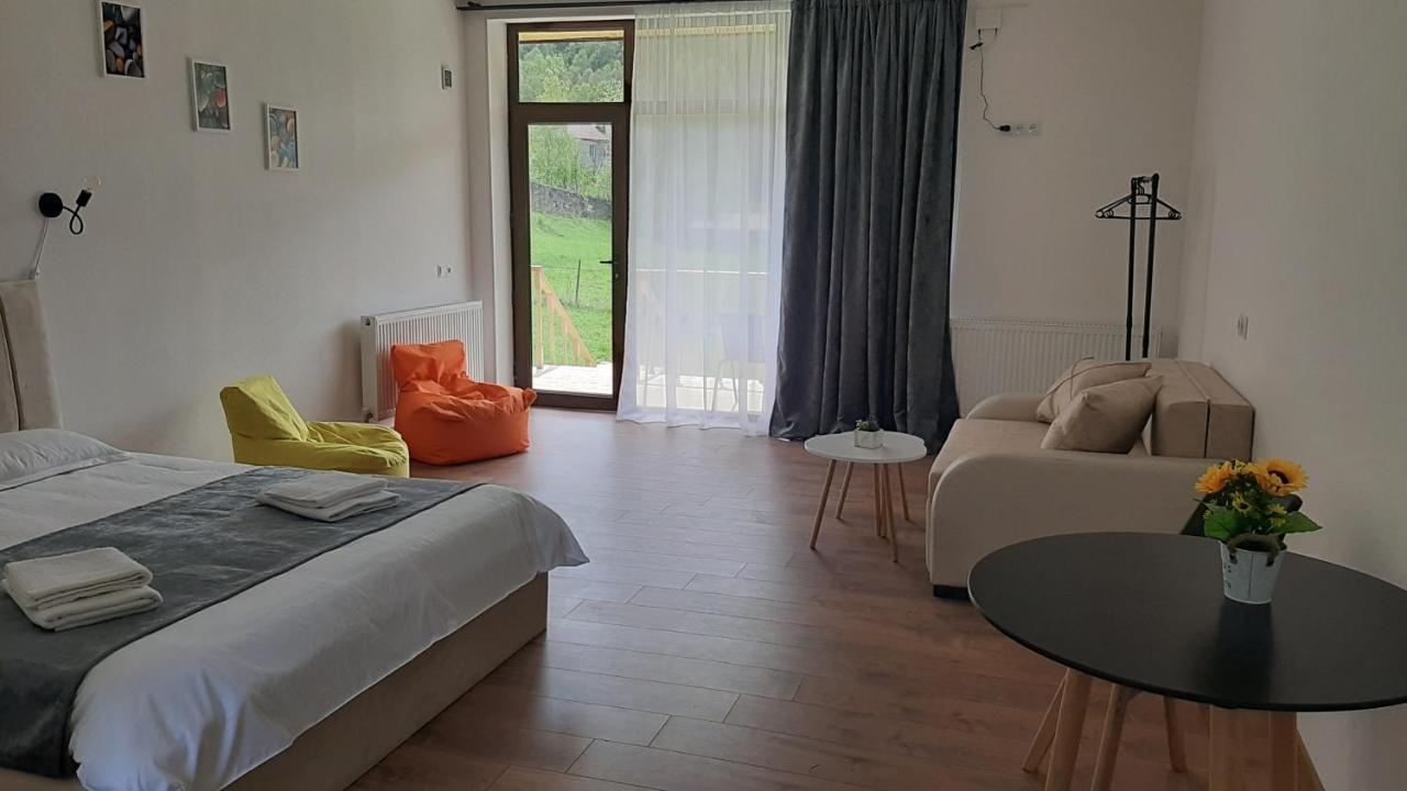Terkhena Hotel Kazbegi Bagian luar foto
