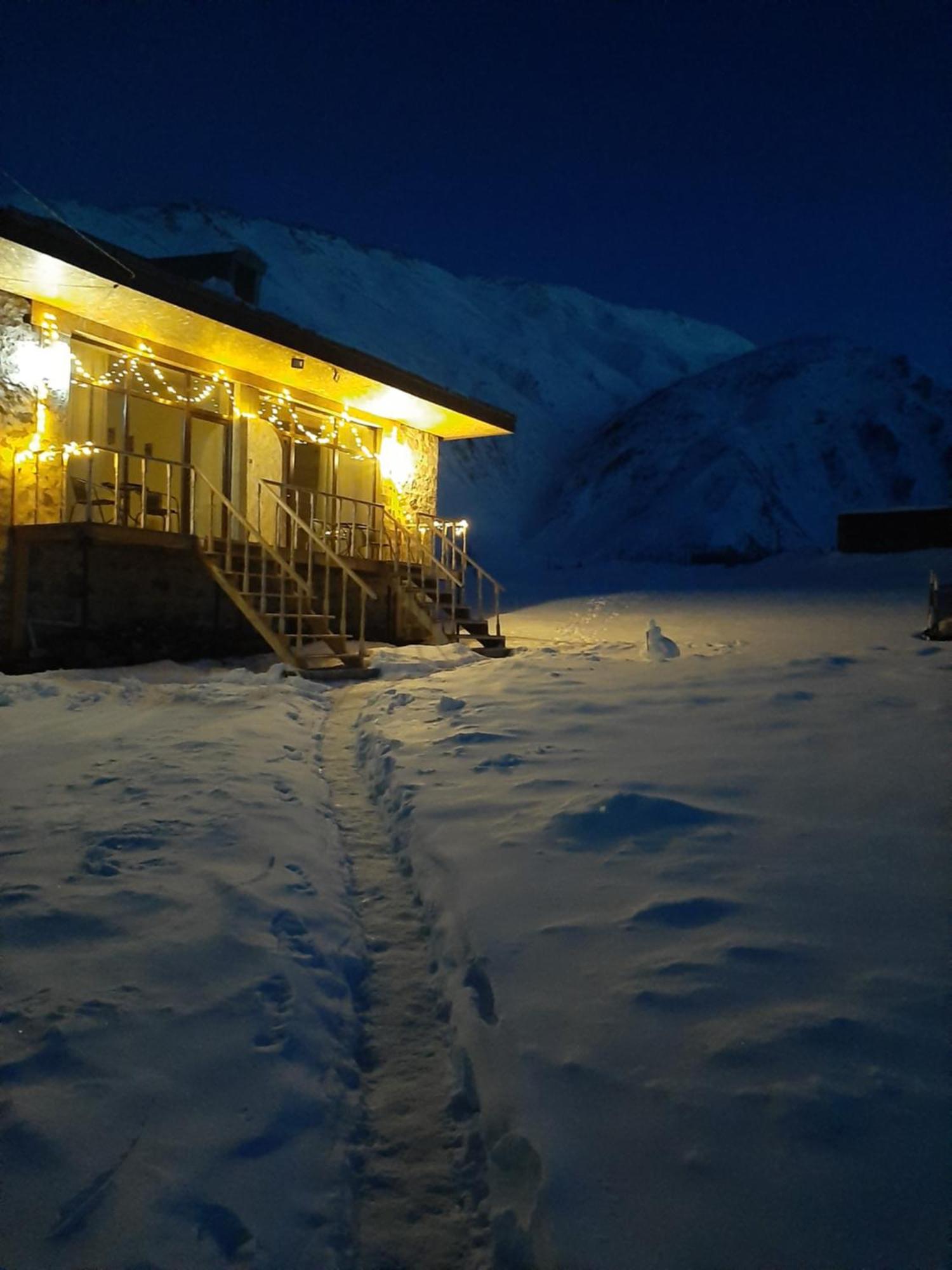 Terkhena Hotel Kazbegi Bagian luar foto
